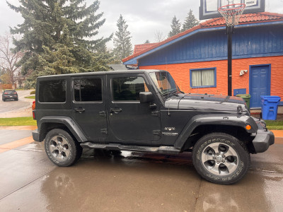 2018 jeep wrangler JK L Sahara 