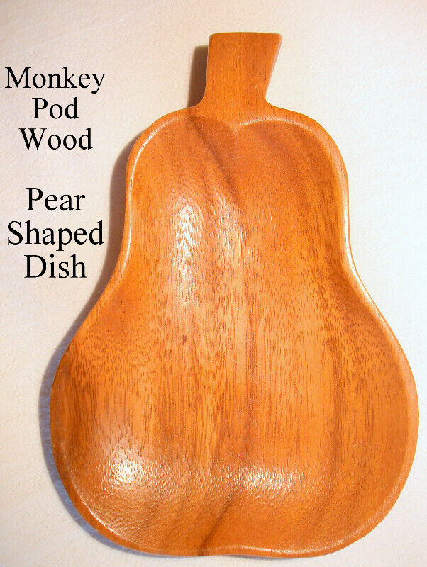 Monkey Pod wood pear shaped small tray, Philippines in Kitchen & Dining Wares in City of Toronto