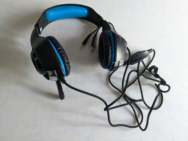 casque Beexcellent GM-1 Over-Ear Wired 3.5mm Pro Gaming Headset dans Écouteurs  à Ville de Montréal - Image 2