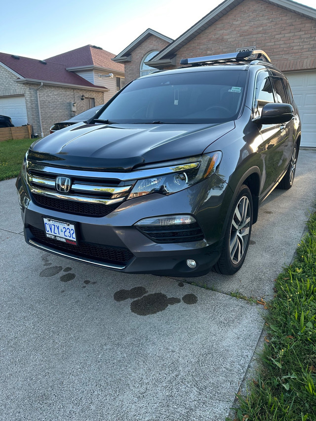 Honda pilot clean title only49000 km 2018 in Cars & Trucks in Windsor Region - Image 3