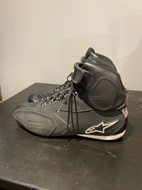 Alpinestars Motorcycle Shoes Men’s 10 Only Worn Once