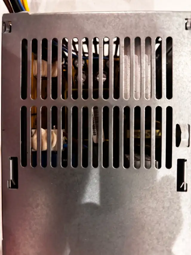 LIQUIDATION ⚡ Alimentation HP NEUVE 240W – 30$ AUJOURD’HUI in Desktop Computers in City of Montréal - Image 7