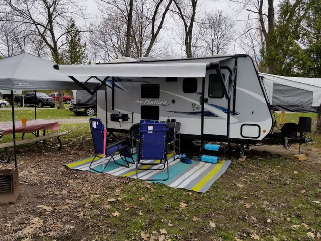 2017 Jayco Jay Feather Trailer in Travel Trailers & Campers in Mississauga / Peel Region