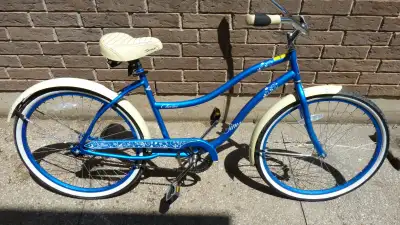 Ladies Cruiser Bicycle, View more