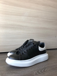Alexander Mcqueen Sneaker Black White Size 43.5