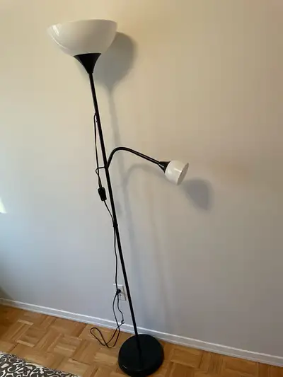 Lampe sur pied, View more