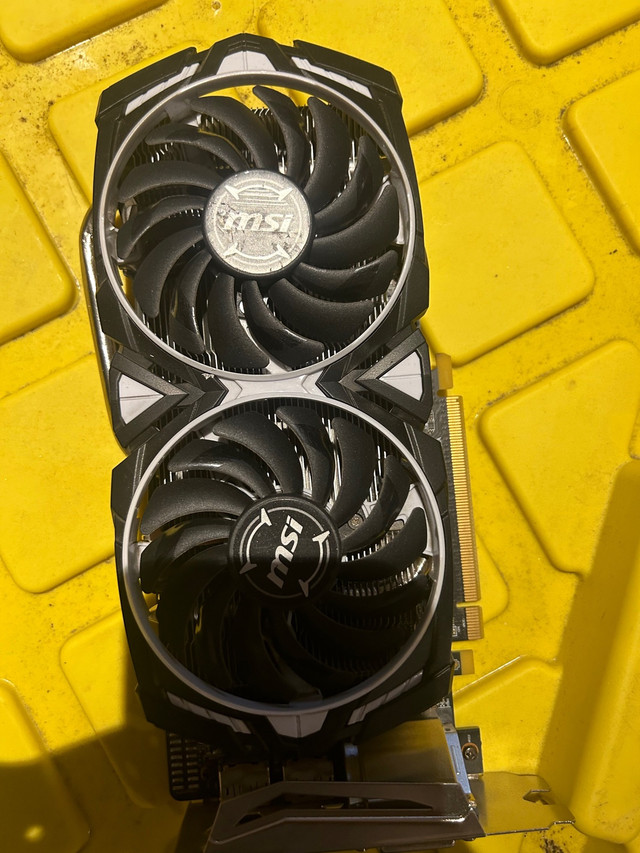 MSI Radeon RX 570 8GB Graphic Card dans Composants de système  à Ville de Toronto