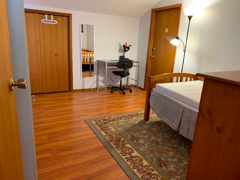 Furnished room in West Lethbridge Long Term Rentals Lethbridge Kijiji