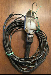 Portable Hand Lamp - 50 ft