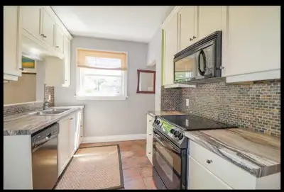 Welcome to your new home in Halifax’s sought‑after West End! This spacious and modern 4 bedroom, 2.5...