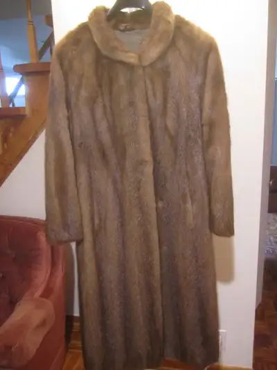 MANTEAU VISON pour femme, View more