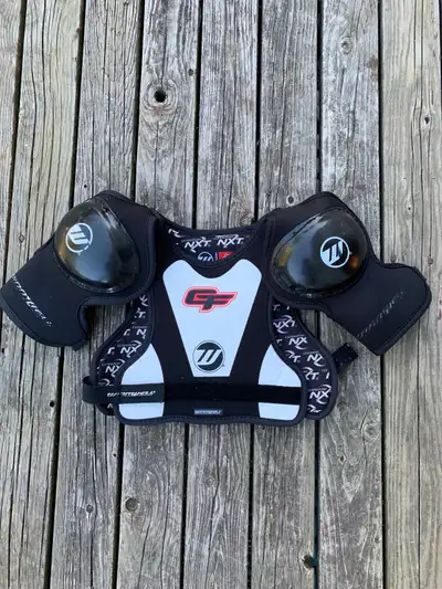 Winnwell kids hockey shoulder chest protector, View more