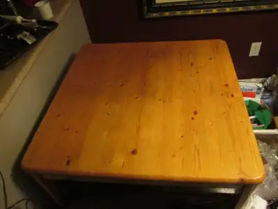 dinning table 29inch sqaure light$149deliveredTrade4 iphone12-14, View more