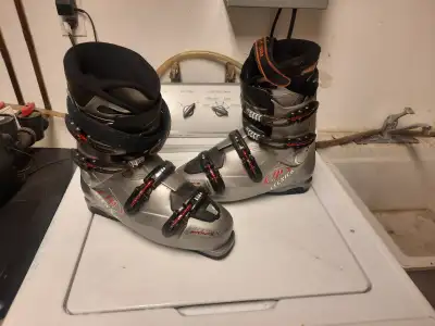 Size 12 Ski Boots, Tecnica brand, View more