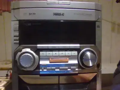 radio/cd/PHILLIPS, View more