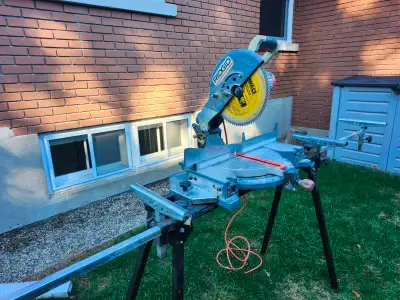 Scie onglet 12" Ridgid et support réglable, View more