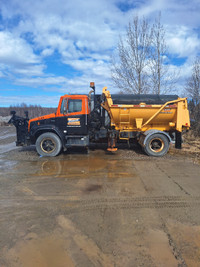 2000 single axle sander plow truck