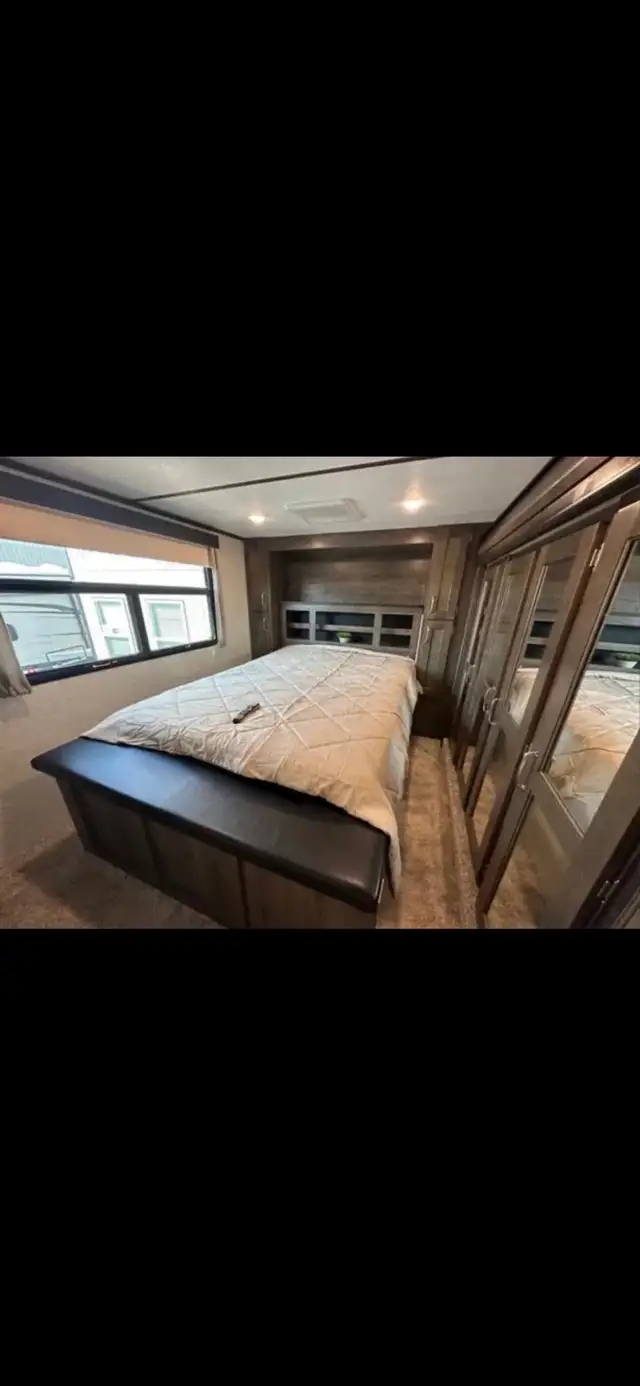  2019 MONTANA HIGH COUNTRY  in Travel Trailers & Campers in Regina - Image 10