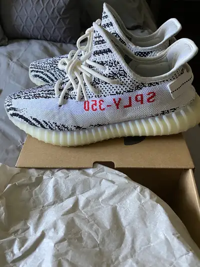 Adidas YEEZY Boost 350 Zebra Size 10.5 US Men’s Purchased from Footlocker w/receipt OG box, tags, in...
