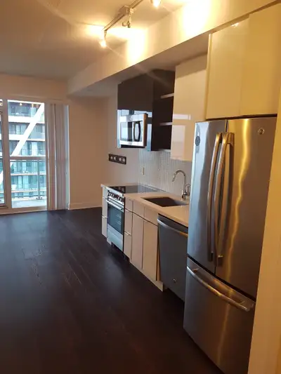 1 bedroom @ 33 Shore Breeze Dr Etobicoke, ON M8V0G1