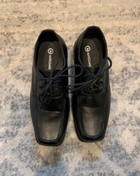 Boys Size 13 Black Dress Shoes 