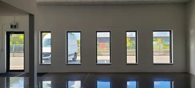 Commercial Space for Lease in Commercial & Office Space for Rent in Oakville / Halton Region - Image 2