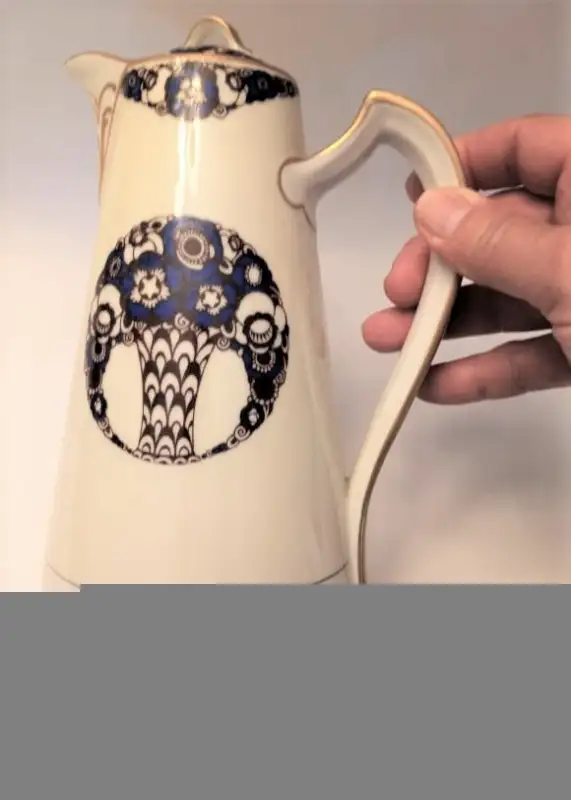 RARE Limoges Haviland Art Deco Gilt Cobalt Floral Chocolate Pot! in Arts & Collectibles in London - Image 7