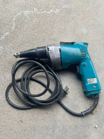 Makita 6800 drywall gun Works great