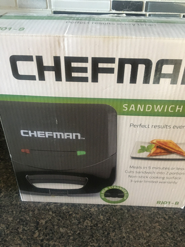Chefman sandwich maker and panini grill in Toasters & Toaster Ovens in Mississauga / Peel Region - Image 2