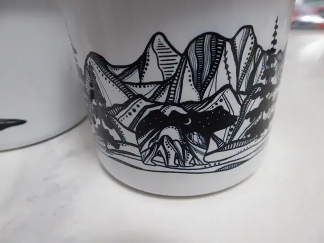 Bear and Mountains, Sunrise/Sunset and Mountains, Camping Mugs in BBQs & Outdoor Cooking in Delta/Surrey/Langley - Image 7