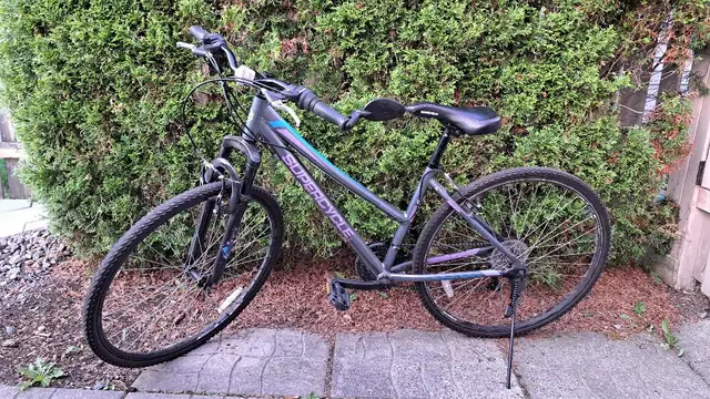Vélo hybride de marque Supercycle in Cruiser, Commuter & Hybrid in Laval / North Shore - Image 2