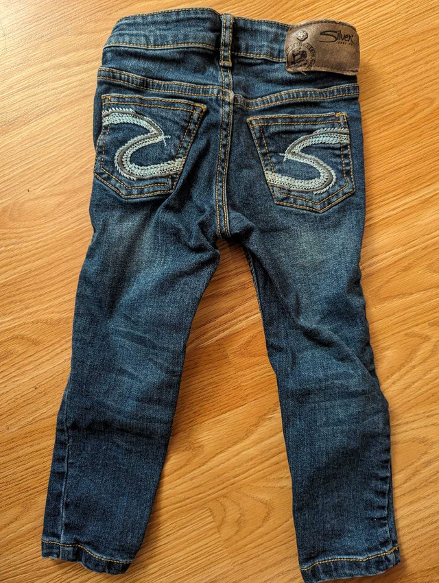 Toddler Silver jeans in Kids & Youth in Cape Breton - Image 2