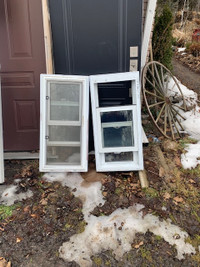 2 small up and down windows great for projects only 2 left