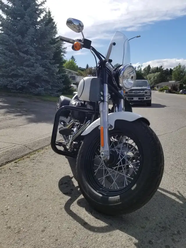 2017 Harley Davidson Softail Slim. in Street, Cruisers & Choppers in Revelstoke - Image 4