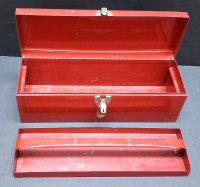 Beach Industries 19-in Red Metal Toolbox /Removable Tray