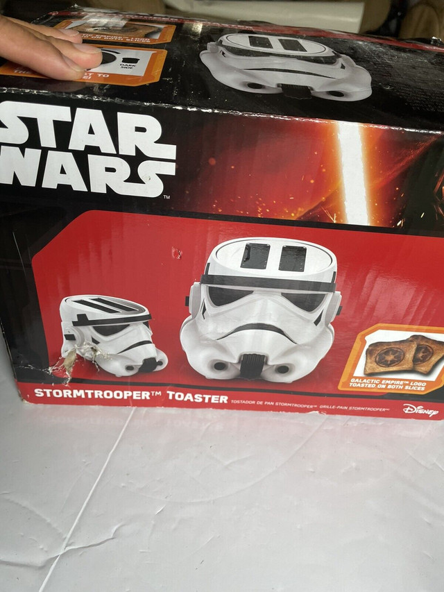 Star Wars StormTrooper toaster  in Toasters & Toaster Ovens in Mississauga / Peel Region - Image 2