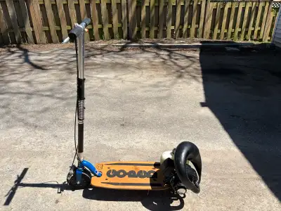 Goped sport for sale quick unit goes 50+ can go fast with different gearing. Runs great fun to ride...