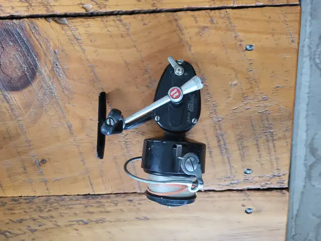 Mitchell 300 Spinning Reel in Fishing, Camping & Outdoors in Norfolk County - Image 2