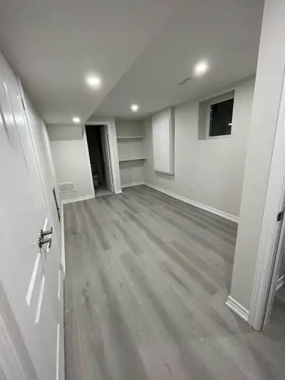 This Studio is freshly renovated and ready for you! Featuring a modern design with an open layout an...