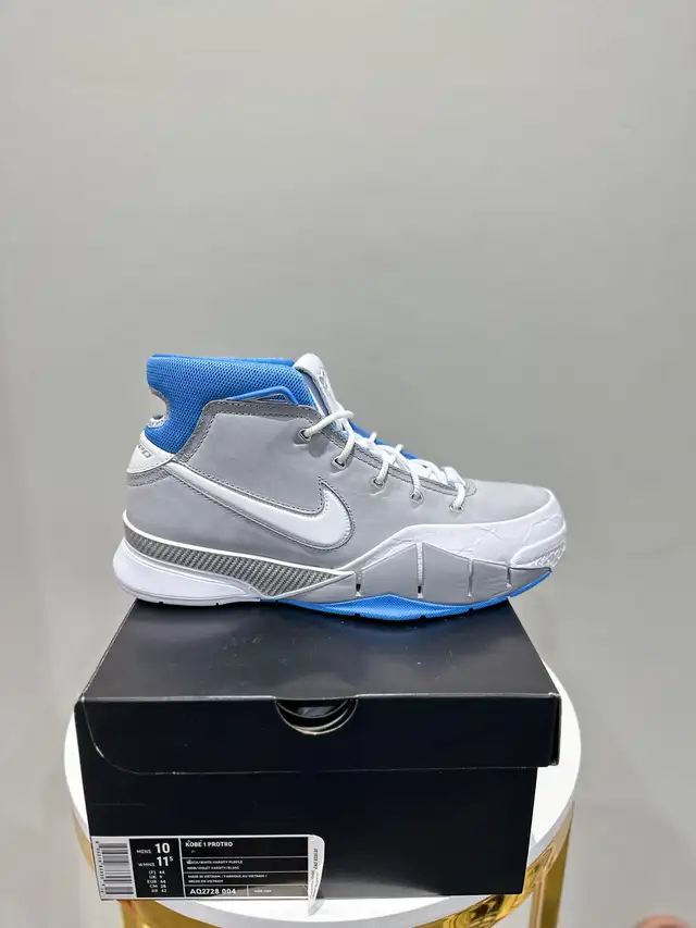 Nike Kobe 1 Protro MPLS size 10 in Men's Shoes in Markham / York Region - Image 2