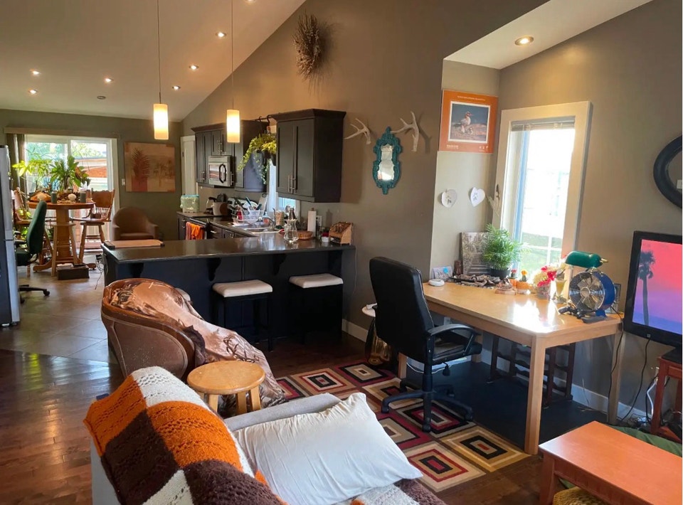 Chambre à louer/bedroom for rent à Shediac, utilities included! 3