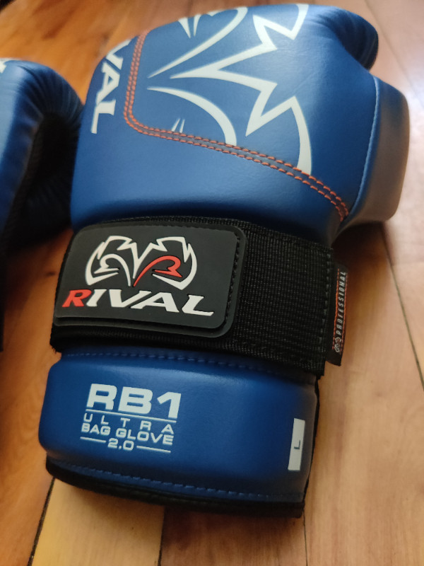 Boxing gloves Rival dans Autre  à Laval/Rive Nord - Image 2