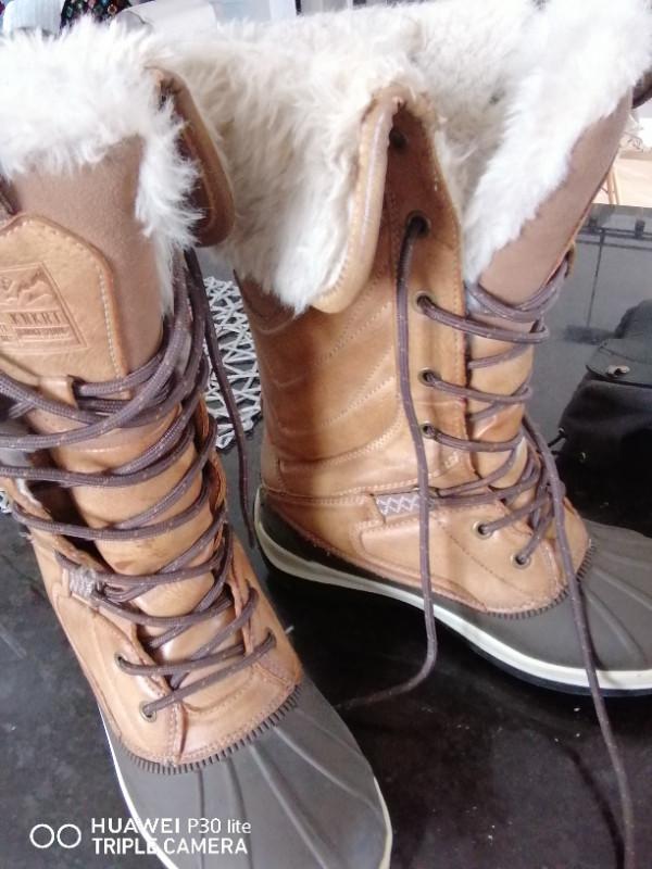 Bottes femmes hiver dans Femmes - Chaussures  à Ville de Québec