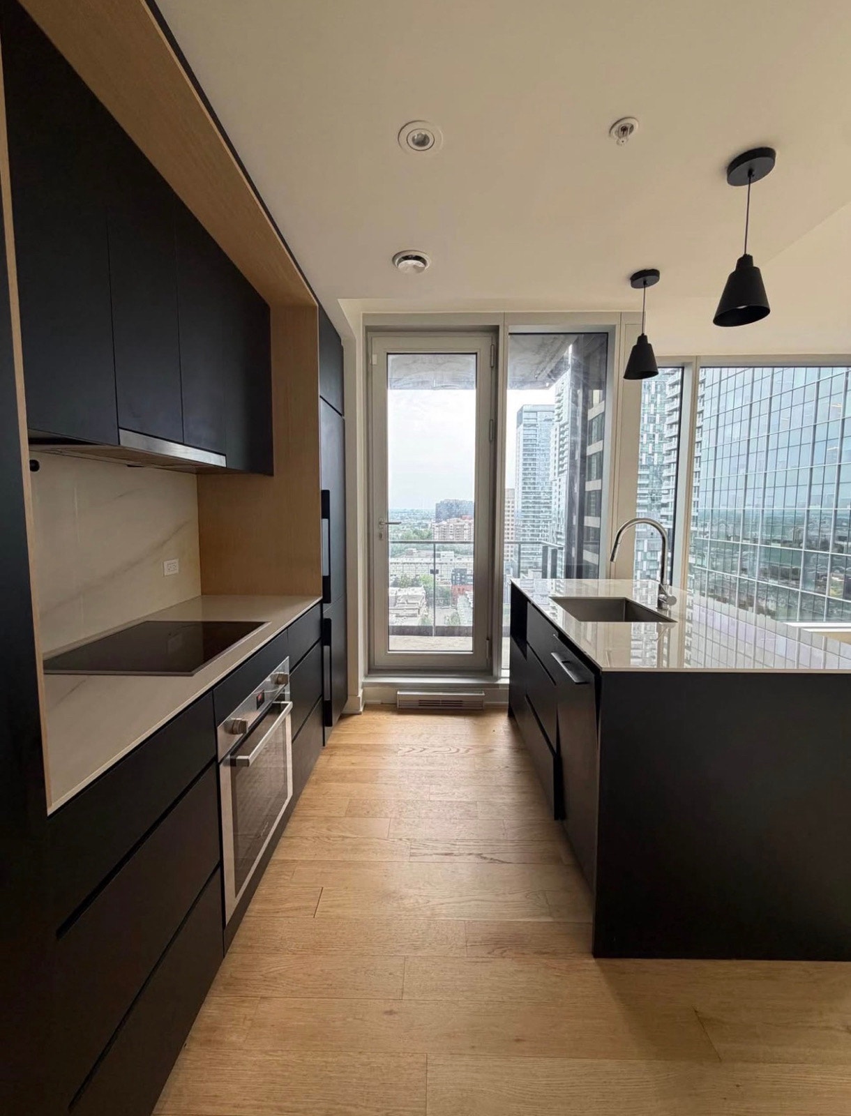 Appartement de 1 chambre et 1 salle de bain — photo 3