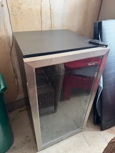 Great mini fridge. I believe it’s the 3 foot model. Works good. Need to free up space.