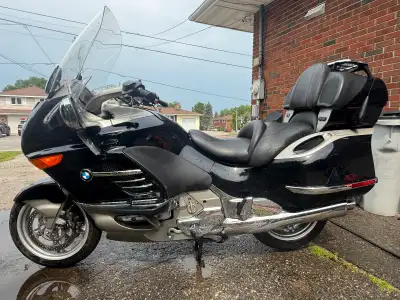 Bike has real cruise control , heated seats (front and rear), heated grips, cd and radio, elec adjus...