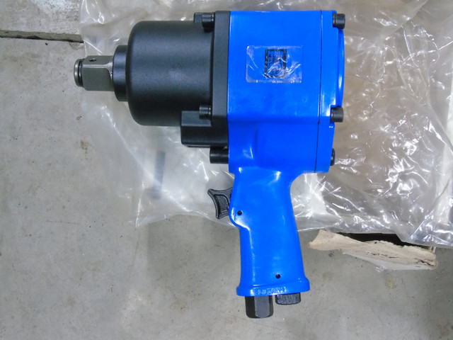 1 inch impact gun in Power Tools in Stratford - Image 2