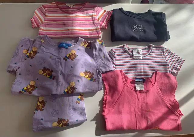 vêtements enfants grandeur 2-3 ans fille in Kids & Youth in Longueuil / South Shore - Image 2