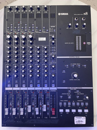 Digital Mixing Studio Yamaha n8 Eight Channels