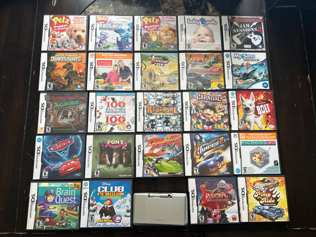 Lot of 24 Nintendo ds game on with a non working system as is in Nintendo DS in Bathurst
